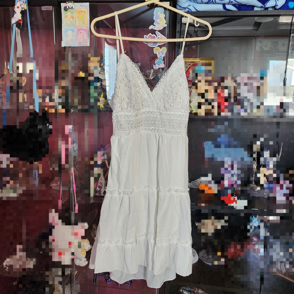 Elegant White Lace Midi Dress